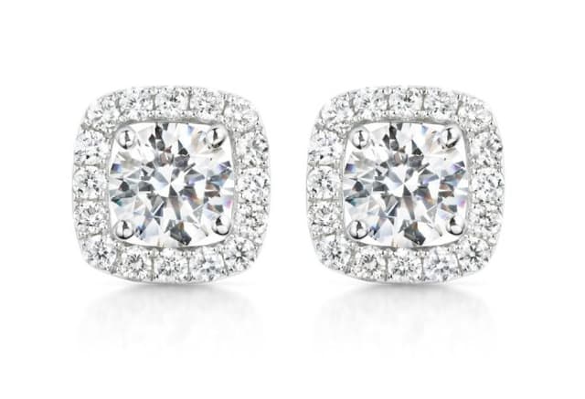 Classic Round Diamond Square Halo Jacket